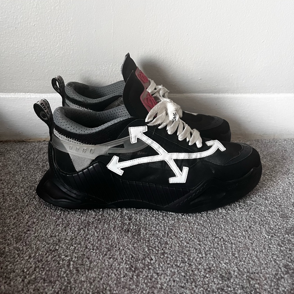 Women’s Off White ODSY-1000